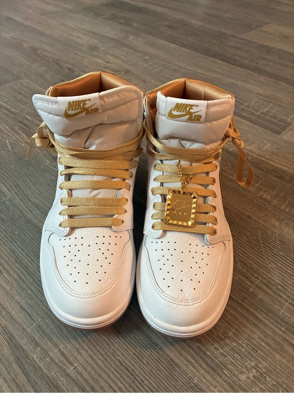Nike Air Jordan 1 Mid White & Metallic Gold | Women’s Size 8.5